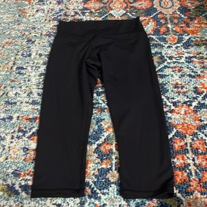 NWT Adidas 3/4 length Tights